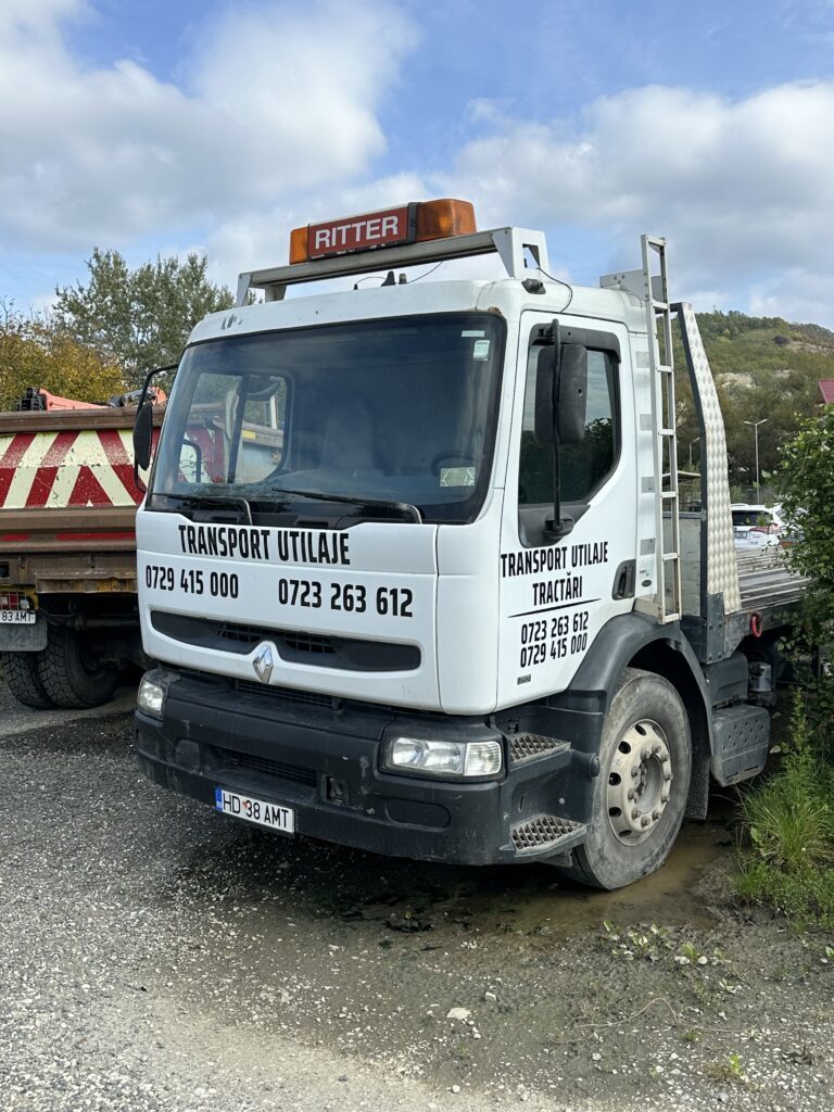 Platforma transport utilaje ranault
