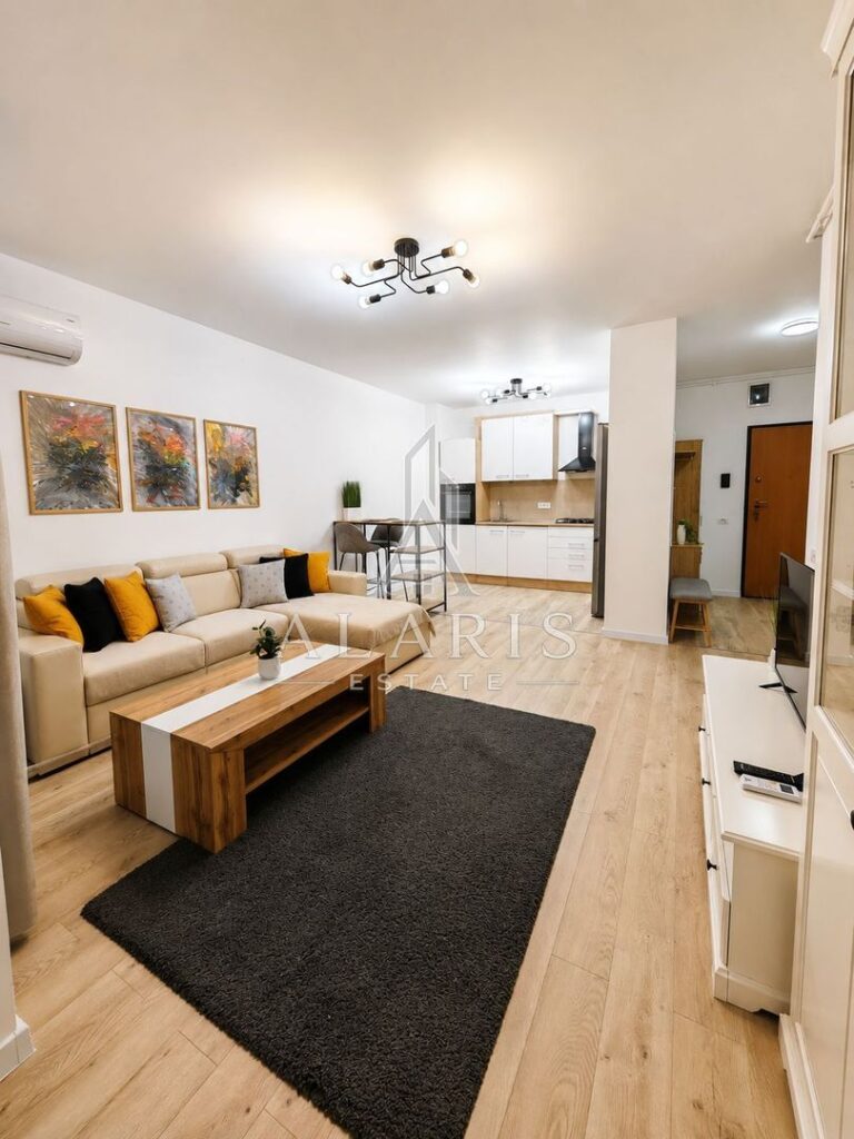 Apartament cu 2 camere, etaj intermediar, zona Torontalului