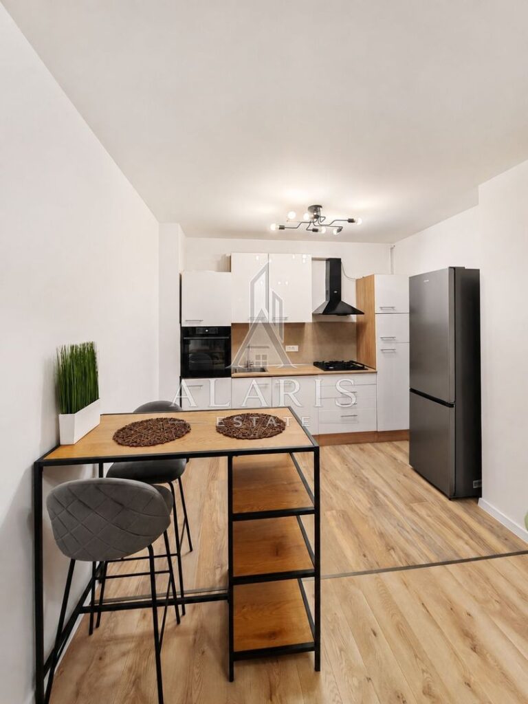 Apartament cu 2 camere, etaj intermediar, zona Torontalului, fotografia 3