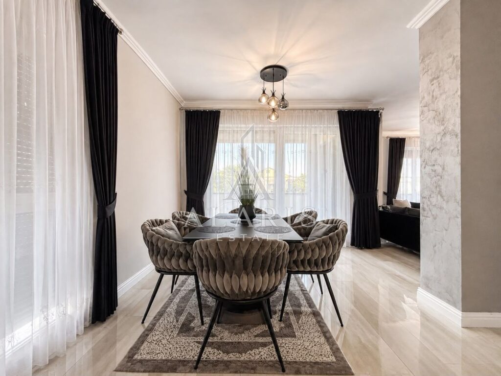 Penthouse de lux, lift privat si terasa de 65mp, Torontalului