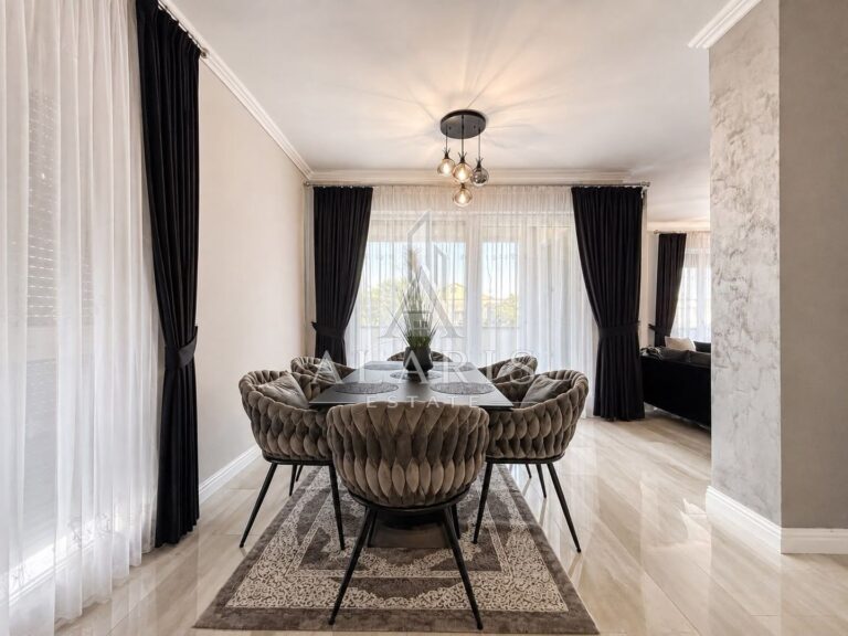 Penthouse de lux, lift privat si terasa de 65mp, Torontalului