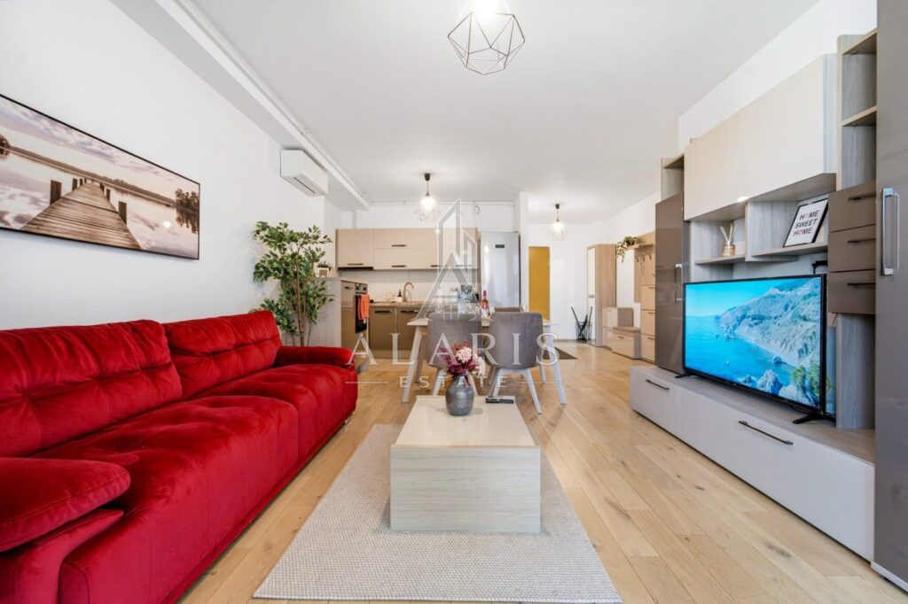 Apartament de lux cu 3 camere, in Monarch Tower