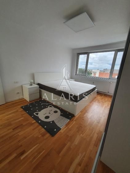 Apartament cu 3 camere, zona Complex Studentesc, fotografia 3