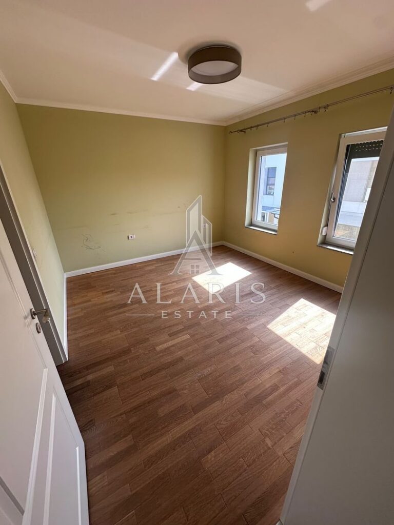 Duplex cu 4 camere, 3 băi, Braytim, fotografia 4