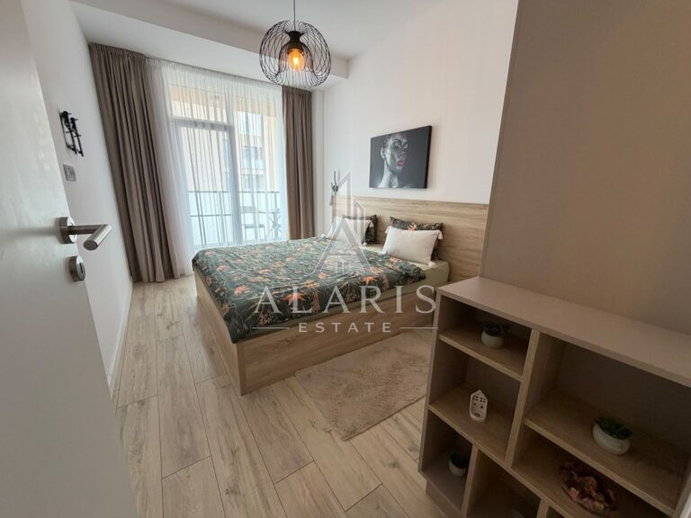 Apartament modern cu 2 camere, parcare proprie, zona Torontalului