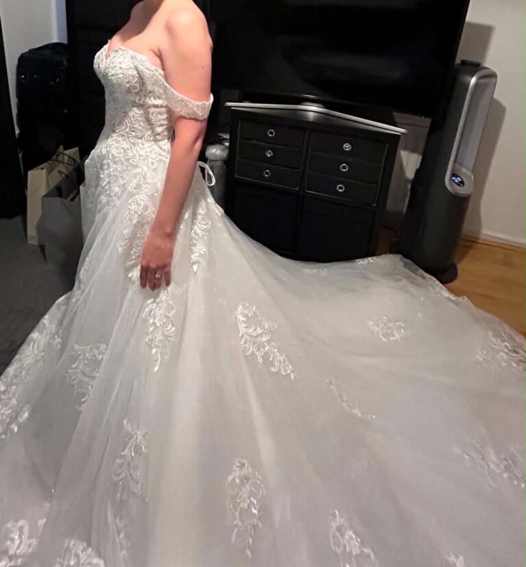 Vând rochie de mireasa
