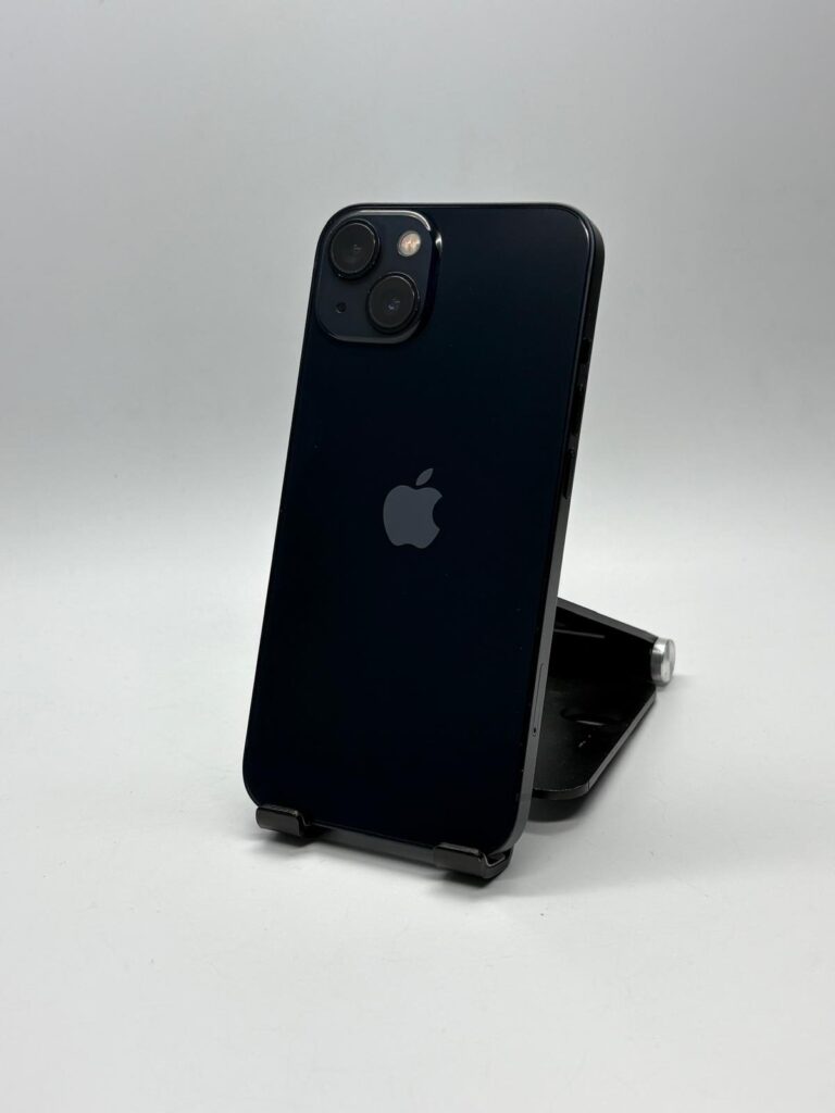 Apple iPhone 13, 128GB, Midnight, Baterie 100%