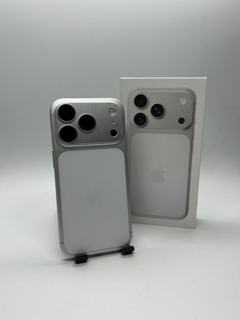 Apple iPhone 17 PRO, 256GB, Silver – Timișoara – poza 2 din 8