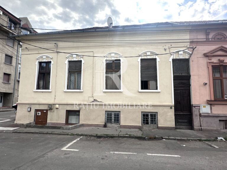 Apartament cu 3 camere la casa + Garsoniera | Ultracentral | Oradea