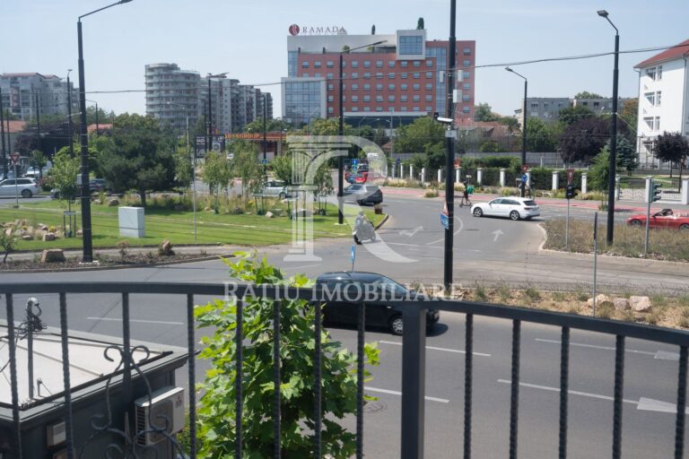 Spatiu Comercial | Etajul 1 + Mansarda | Decebal | 300 mp | Oradea