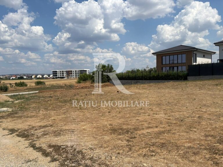 Teren intravilan cu proiect de casă | 2 x 480 mp | Oradea