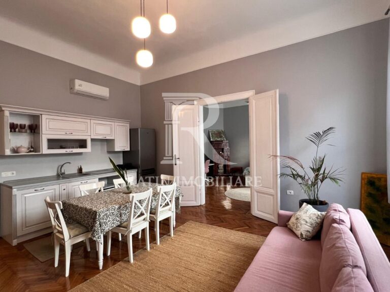 Apartament cu 3 camere | Închiriere pe termen scurt | Ultracentral