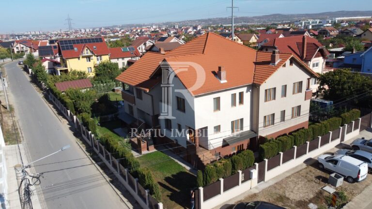 Casă spațioasă de închiriat | 4 dormitoare | Sânmartin