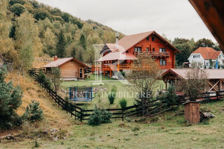 Cabană de lemn | 6 camere | Foișor | Ciubăr | Remeți | Bihor