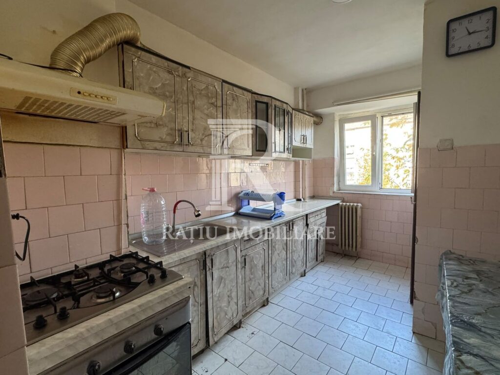 De inchiriat | Apartament 3 camere | Stefan Cel Mare | Parcare inclusa – Oradea – poza 2 din 8