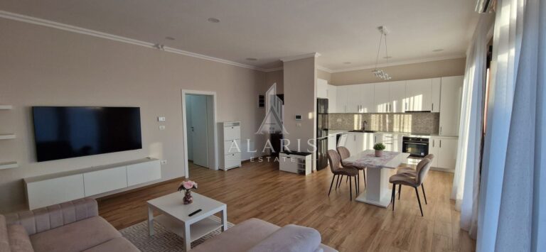 Duplex modern 4 camere, 3 locuri parcare, în Dumbrăvita