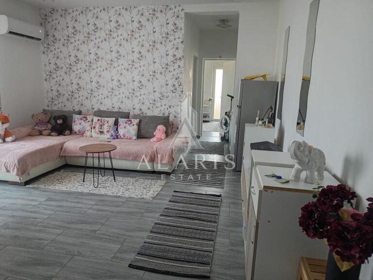 Apartament spatios cu 2 camere, loc de parcare, zona Giroc