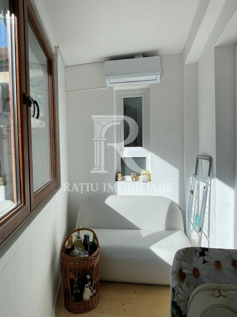 Oportunitate de investiție | Apartament ultracentral | Oradea – poza 3 din 8