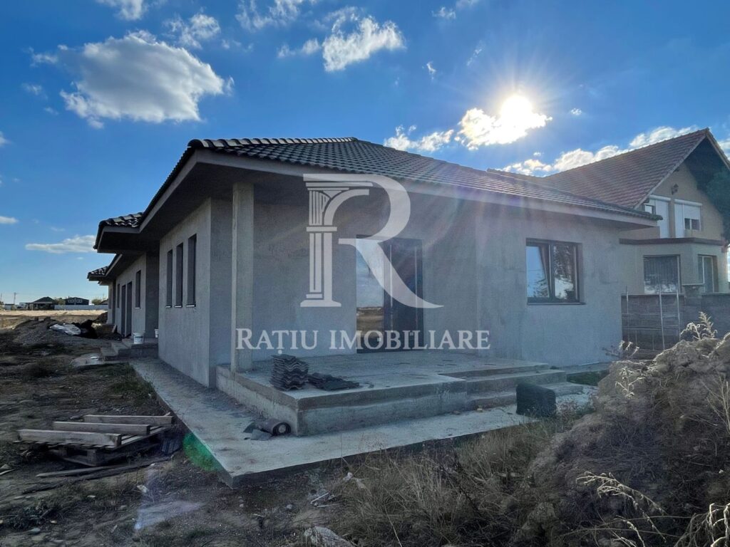 Duplex semifinisat de vânzare | 3 Dormitoare | Garaj | Nojorid – poza 3 din 4