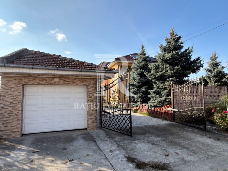 Casa P+E | Garaj | Curte | Gradina | Bucatarii de vara | Terasa | Les – Oradea – poza 2 din 8