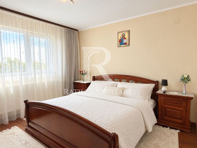 Casa P+E | Garaj | Curte | Gradina | Bucatarii de vara | Terasa | Les – Oradea – poza 5 din 8
